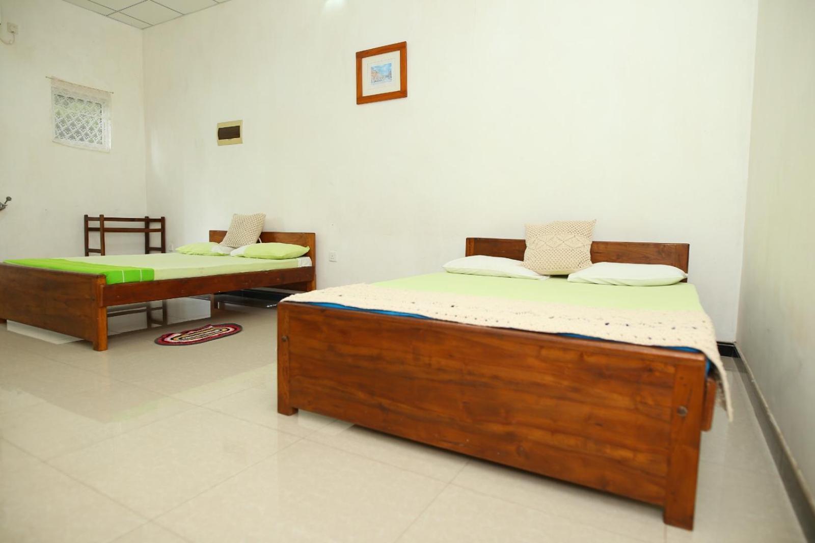 Sujee'S Guest House With Two Bed Rooms Anuradhapura Buitenkant foto